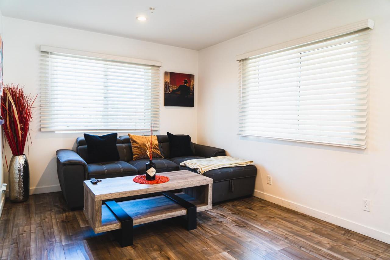 Modern Remodeled 1-Bedroom Close To Hollywood Walk Of Fame With Parking Los Angeles Exteriör bild