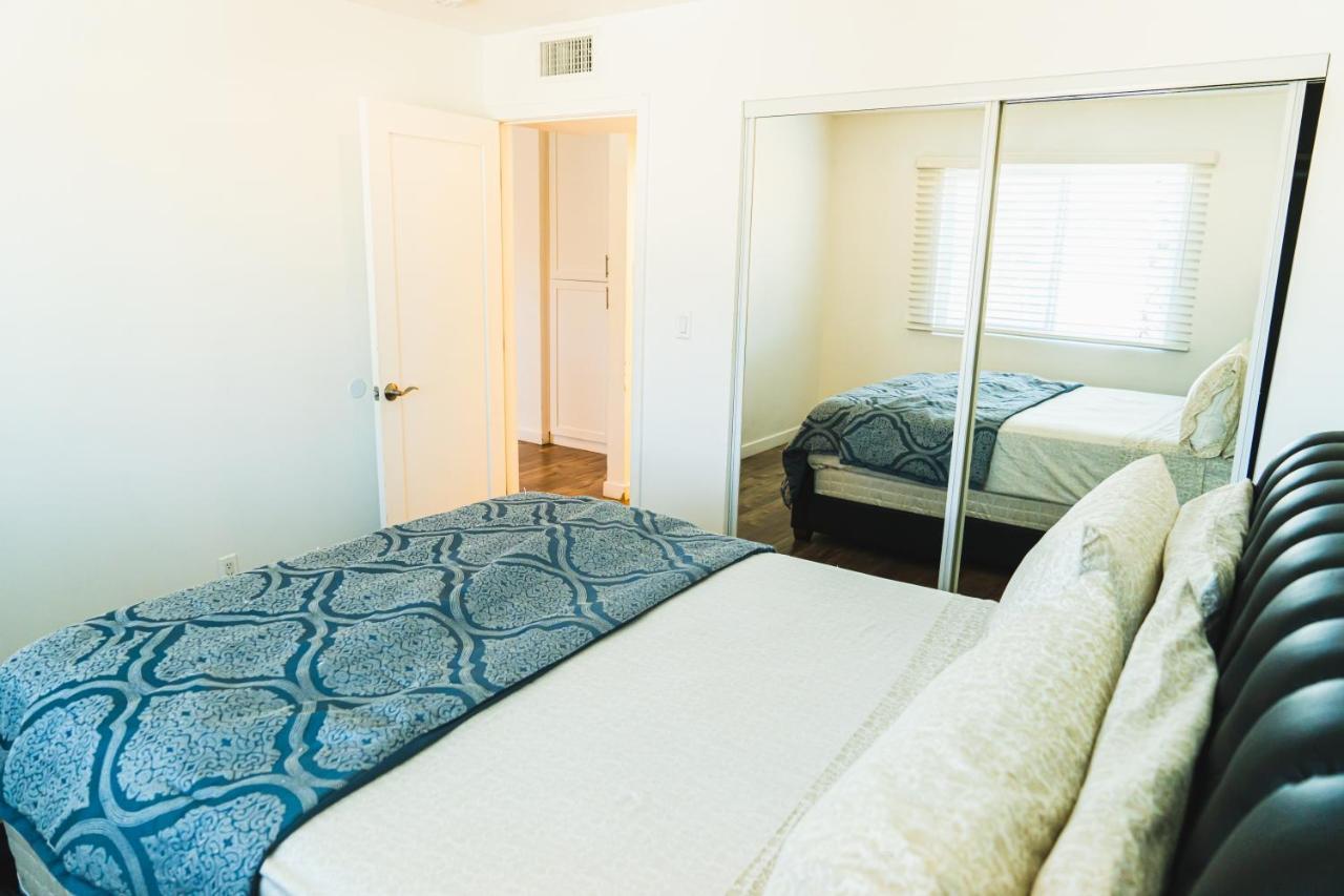Modern Remodeled 1-Bedroom Close To Hollywood Walk Of Fame With Parking Los Angeles Exteriör bild