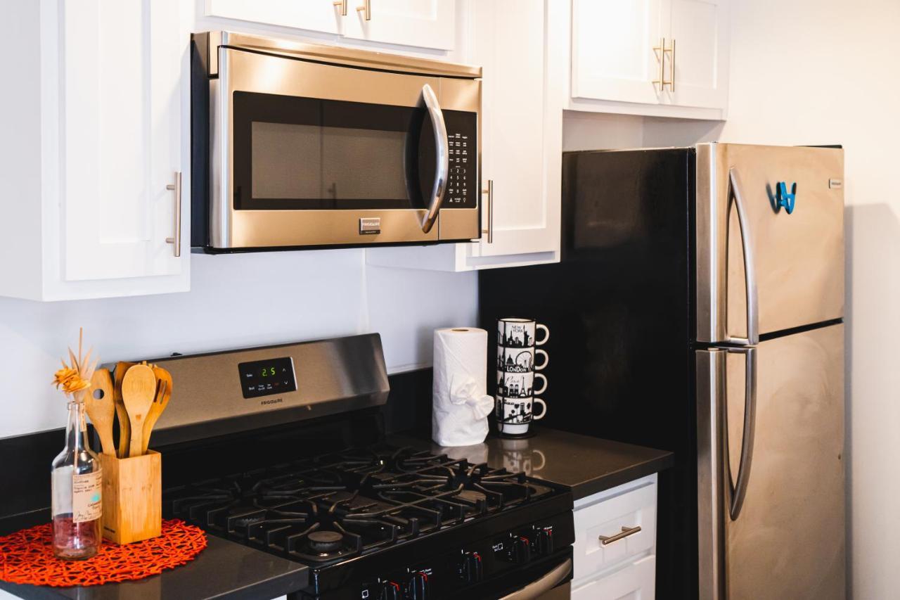 Modern Remodeled 1-Bedroom Close To Hollywood Walk Of Fame With Parking Los Angeles Exteriör bild